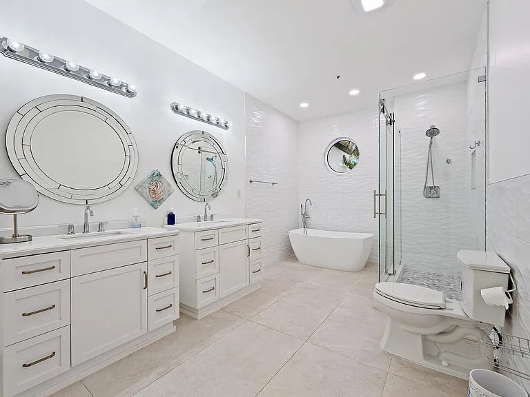 11545 Old Ocean Blvd #B — Photo 12