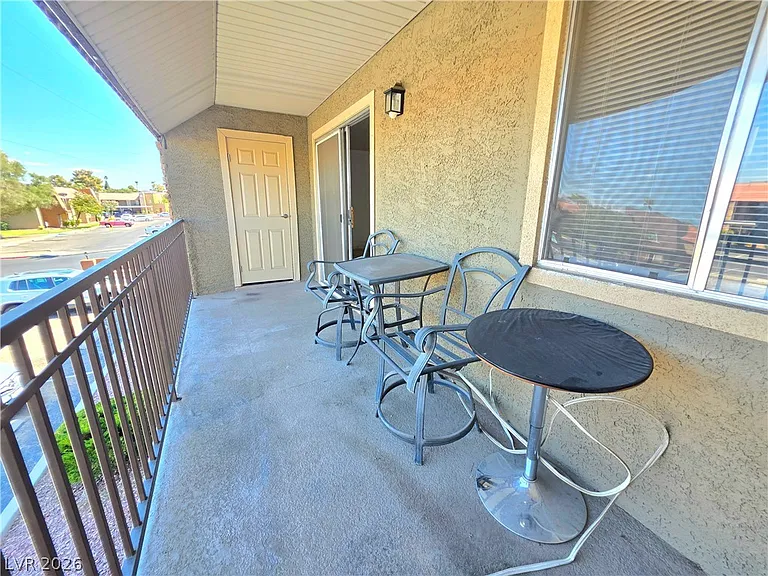 5134 River Glen Dr #240 — Photo 23