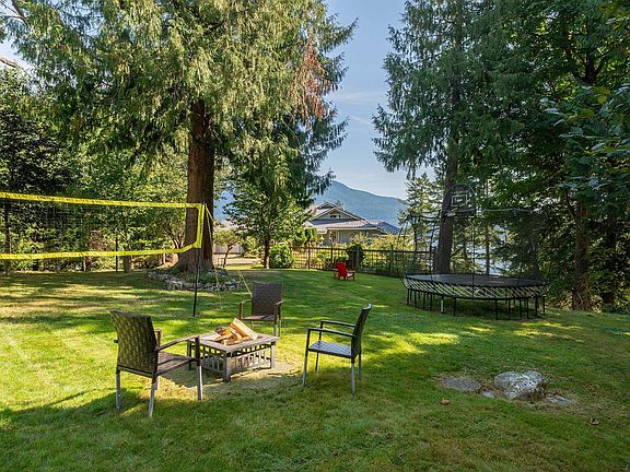 2nd image of 252 Jason Rd