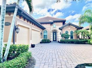7352 Lantana Way, Naples, FL 34119