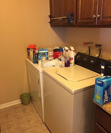 4th image of 1285 Pleasant Ave Unit A