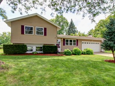30W111 Glenhurst Ct, Warrenville, IL, 60555