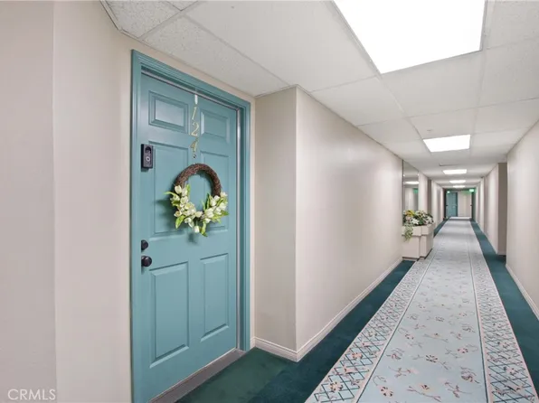 11410 Brookshire Ave APT 124, Downey, CA 90241