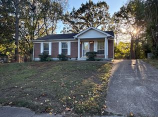 237 Greenfield Dr, Jackson, TN 38305