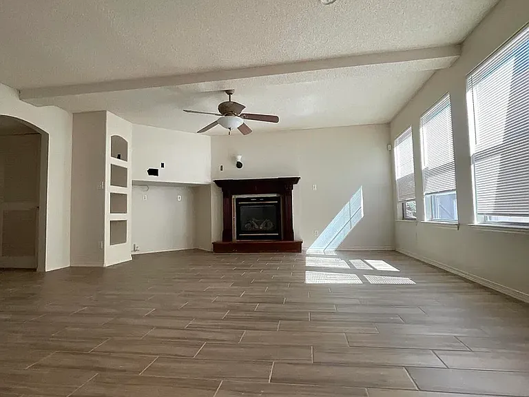 1504 Paseo Unido St — Photo 20