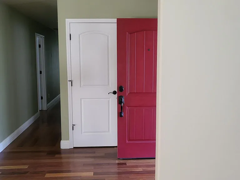 159 SE Aztec Ct — Photo 17