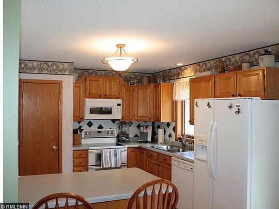 4th image of 13384 Birch Dr