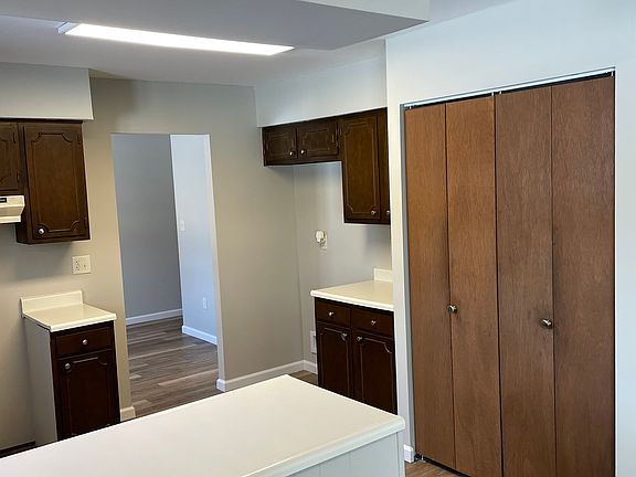 5th image of 7317 Brandtvista Ave