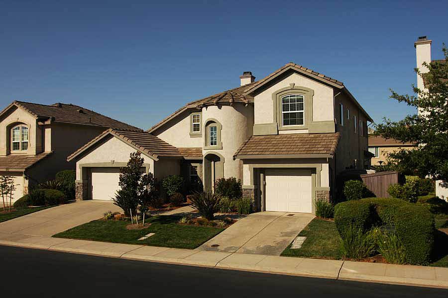 1st image of 4700 Village Green Dr