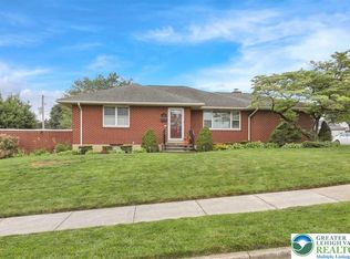 438 Windsor St, Whitehall, PA 18052