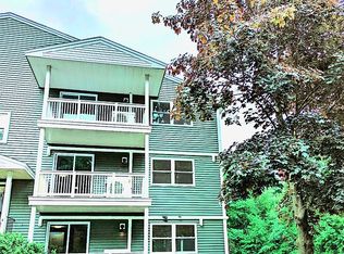20 Abbey Rd APT 105, Leominster, MA 01453
