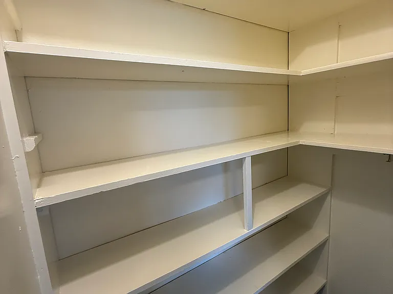 walk in pantry/larder storage