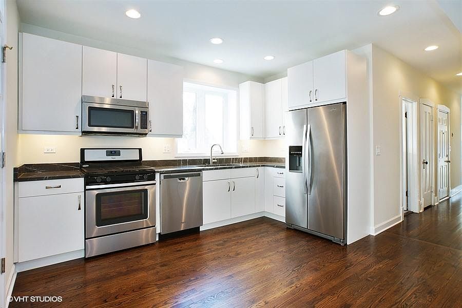 1st image of 5101 N Lowell Ave APT 2