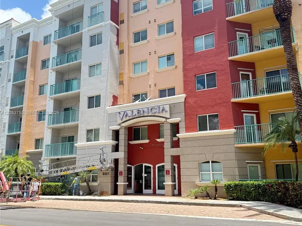 6001 SW 70th St APT 319, South Miami, FL 33143