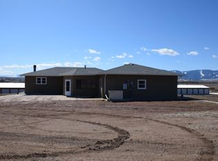 18 Five Mile Ext, Ranchester, WY 82839