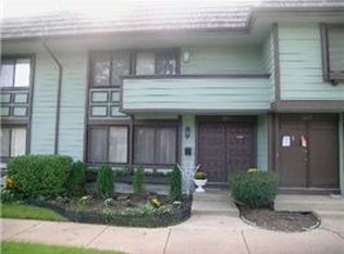 5577 Santa Cruz Dr, Hanover Park, IL 60133