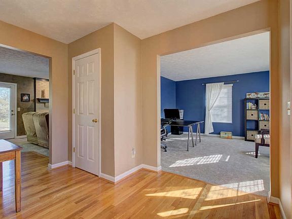 4th image of 6728 Willow Bend Dr