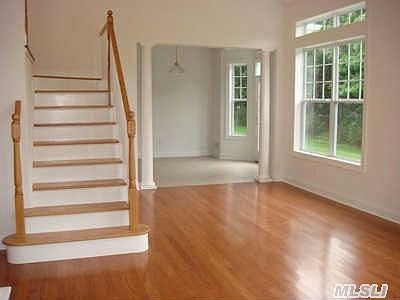 5th image of 185 Symphony Dr #185