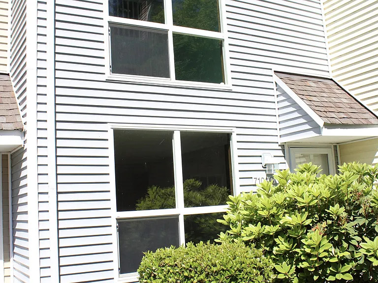 7104 NE 43rd St #1-C — Photo 20