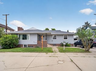 911 Custer St, Laramie, WY 82070