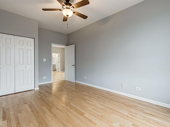 3rd image of 602 S Western Ave APT 3SR