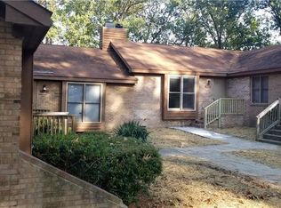 100-102 Homeplace Ct, Fayetteville, NC 28311