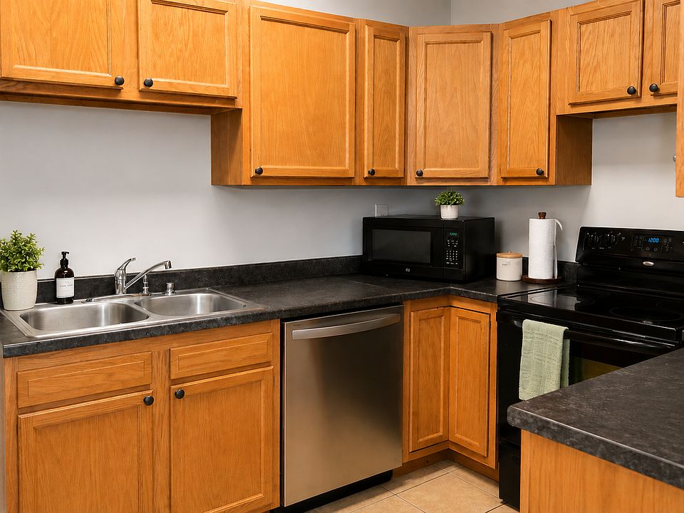 1st image of 217 S Union St APT 3