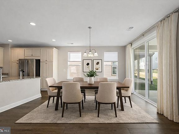 5th image of 118 Viceroy Way