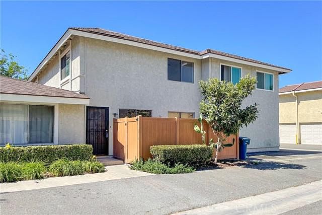 1st image of 16914 Cedarwood Ct