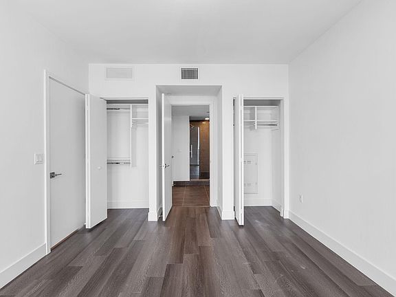5th image of 1450 NW North River Dr #402