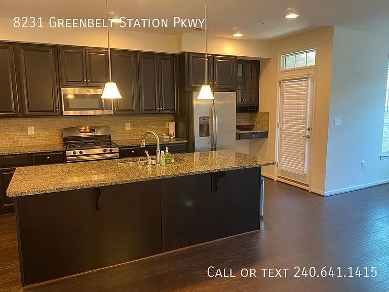 8231 Greenbelt Station Pkwy — Photo 8
