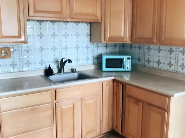 399 Cedarwood Ct, Mansfield, OH 44906