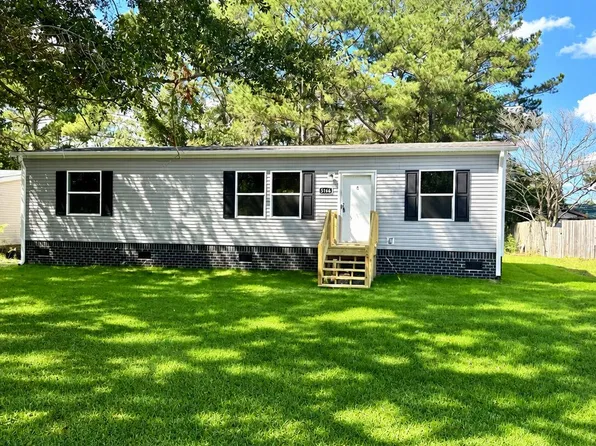 5166 Green Heron Dr SW, Shallotte, NC 28470