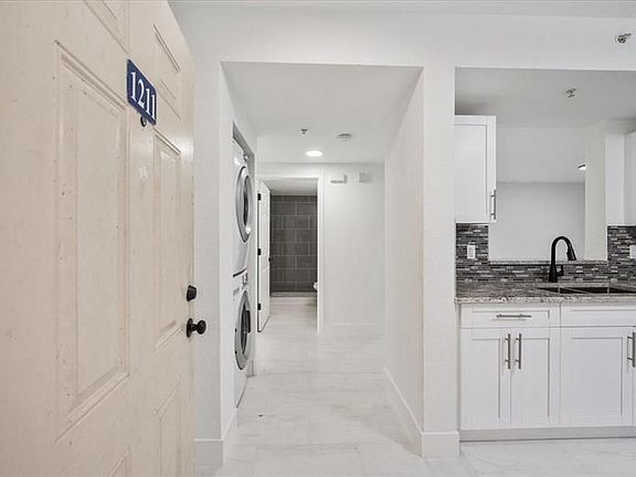 4th image of 1165 Golden Lakes Blvd APT 1211