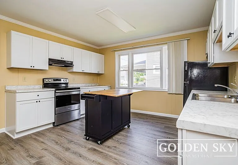 1925 W Jackson St #1 — Photo 6