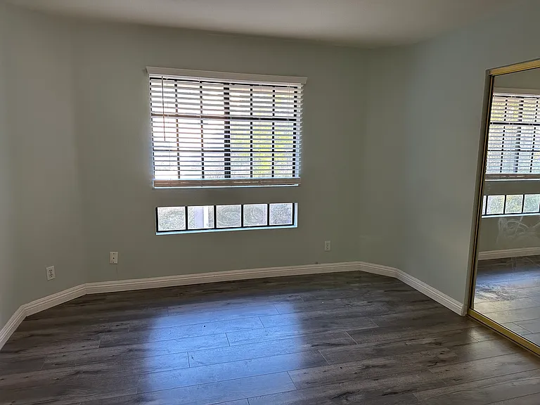 2732 Piedmont Ave #11 — Photo 12