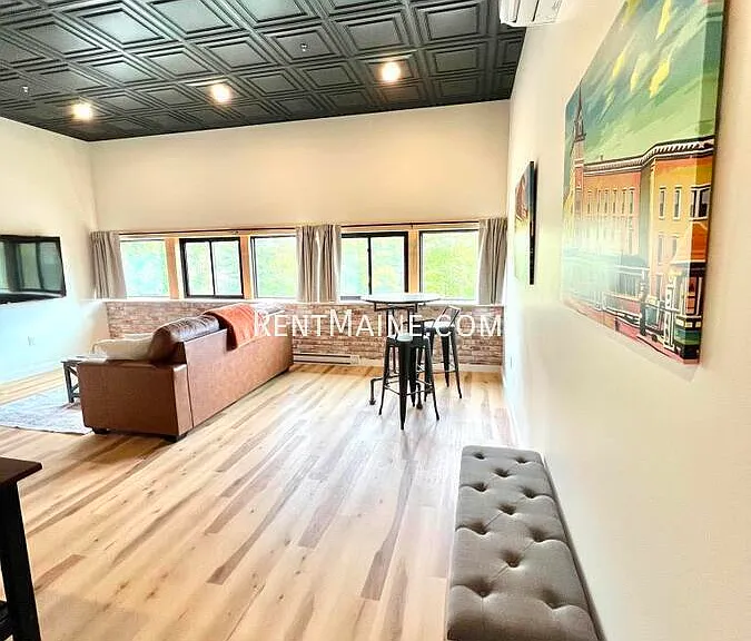 113 N Lancey St #204 — Photo 11