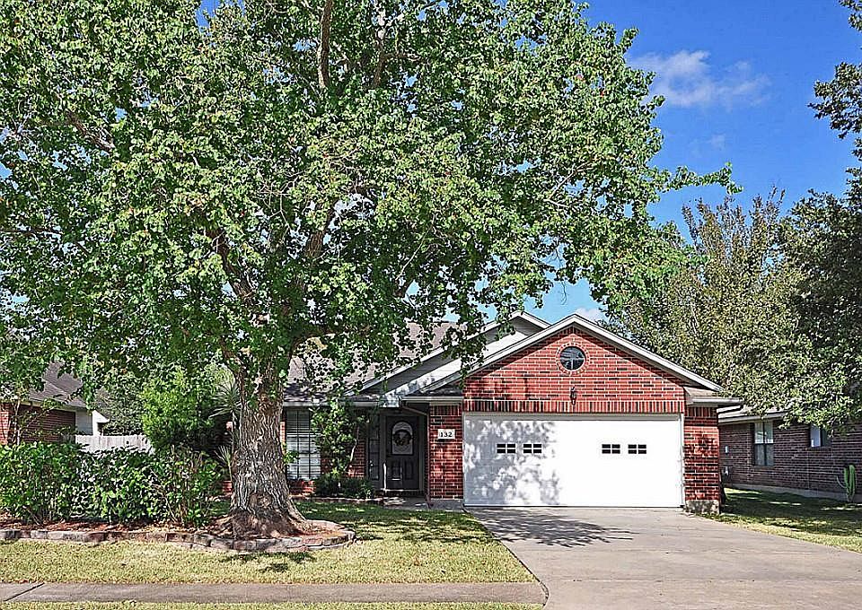1st image of 132 Papaya St