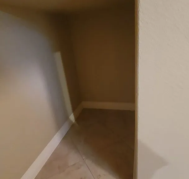 7449 W Mistral Ave — Photo 14