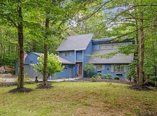 100 Greensward Dr, Grantham, NH 03753