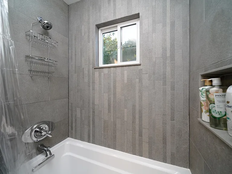 4320 SE Lambert St — Photo 22