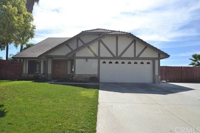 1st image of 25561 San Antonio St