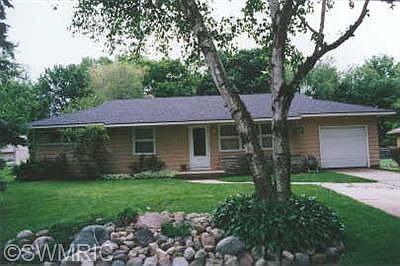 1st image of 1205 Meadowlane Dr SE