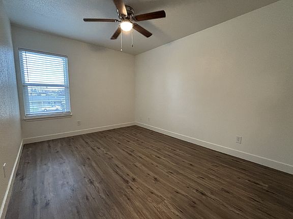 5th image of 409 G St APT 3