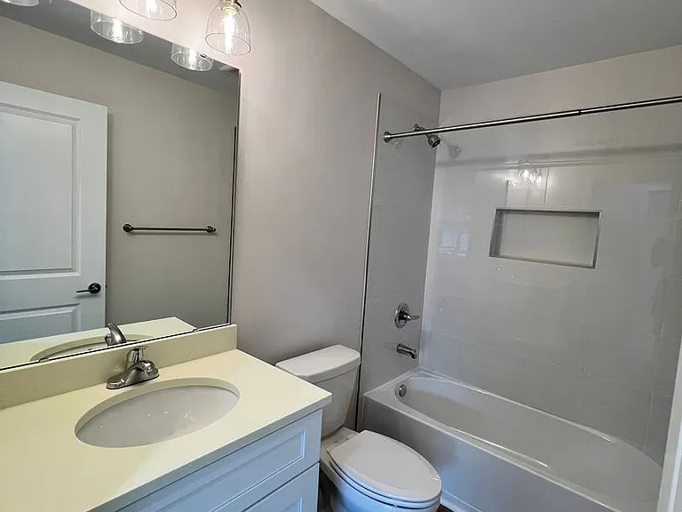 4238 Kugler Mill Rd — Photo 23