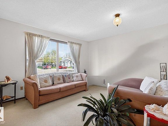 4th image of 8317 157th Ave NW