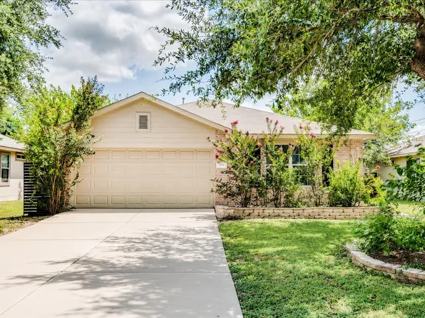 981 Goldenrod St, Kyle, TX 78640