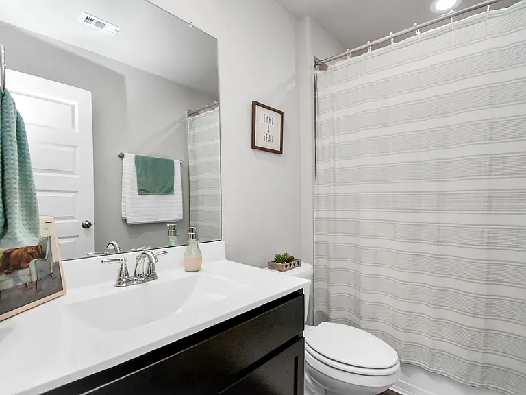 3947 Country Club Dr — Photo 34