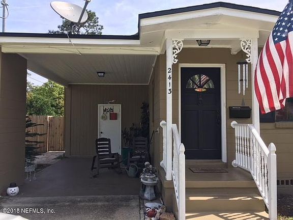 3rd image of 2413 Emily Dr