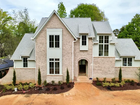 3442 Redbud Ln, Raleigh, NC 27607